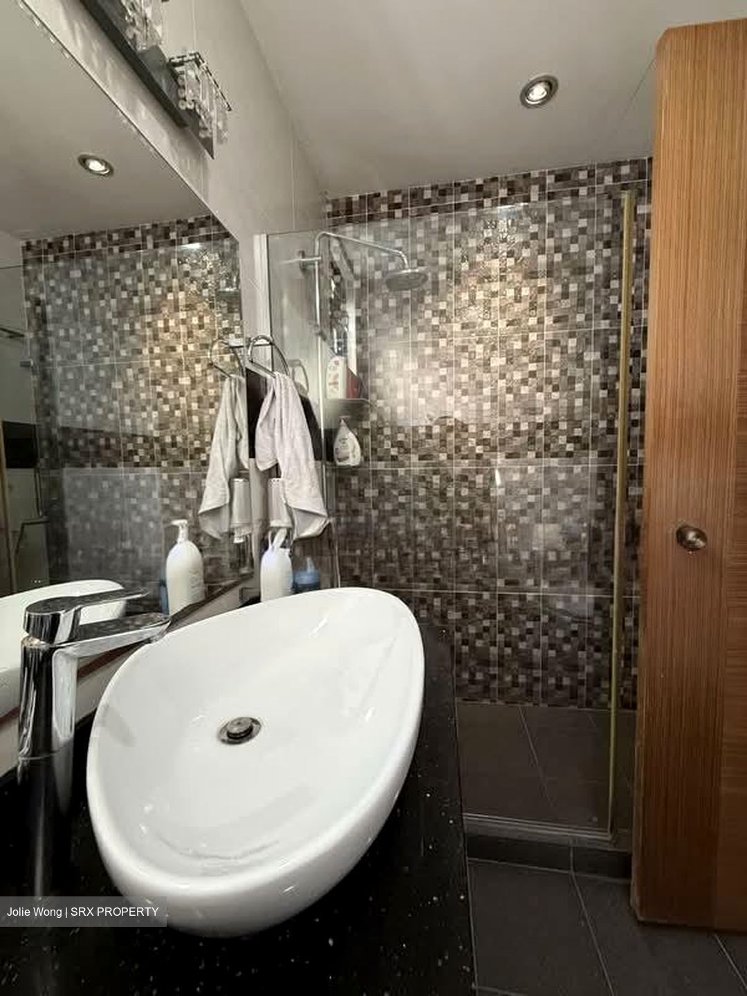 Regent Heights (D23), Condominium #579289791